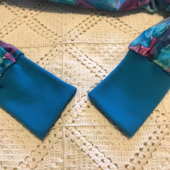 Peaches Scrub Uniform Jacket - Picture 4 of 6